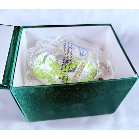 Joan Rivers Winter Palace Egg Ornament JR Metal Tag Box Hand Painted NIB - Picture 2 of 13